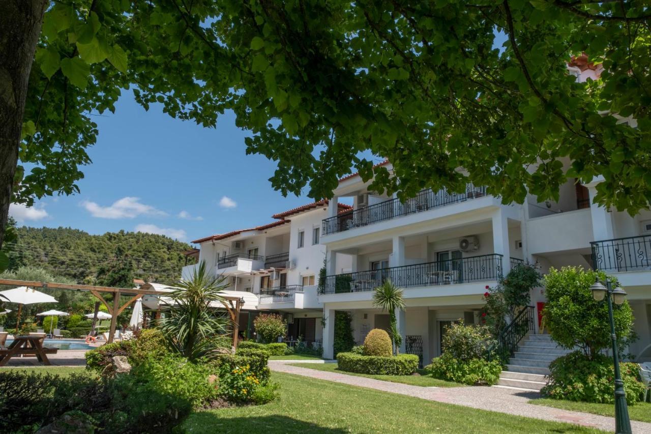 Aristides Hotel Fourka Exterior photo