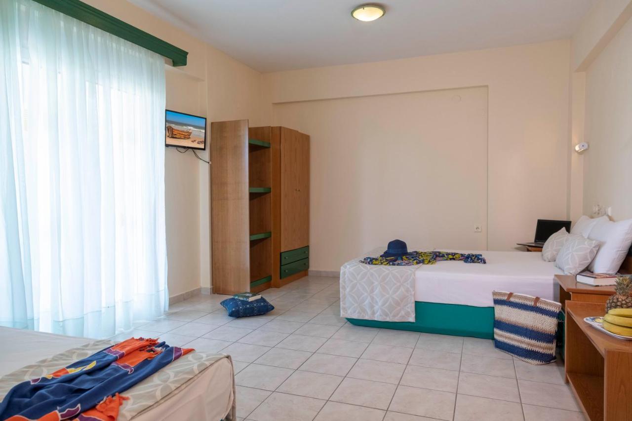 Aristides Hotel Fourka Exterior photo