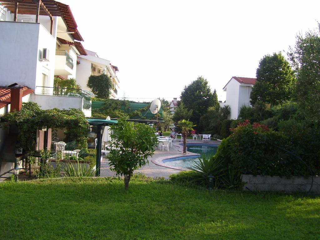 Aristides Hotel Fourka Exterior photo