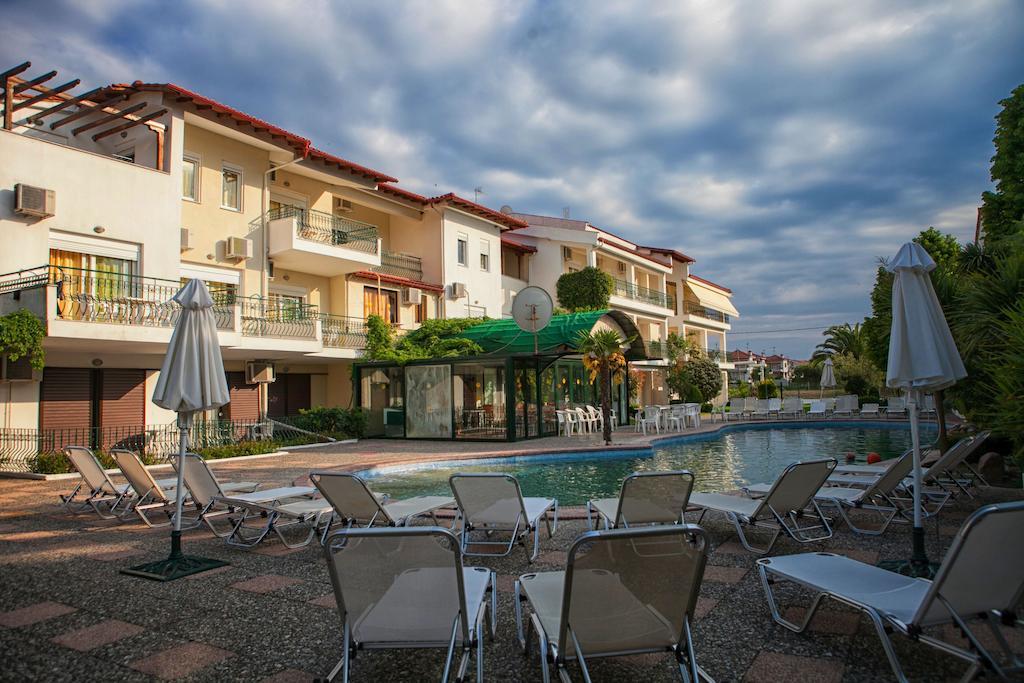 Aristides Hotel Fourka Exterior photo