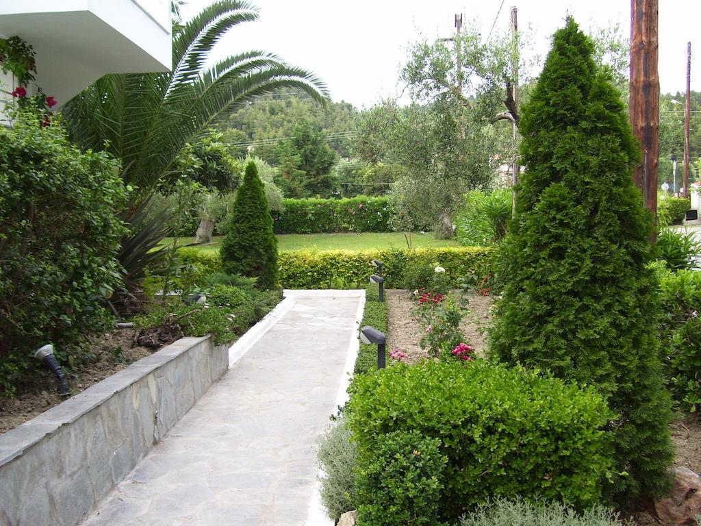 Aristides Hotel Fourka Exterior photo