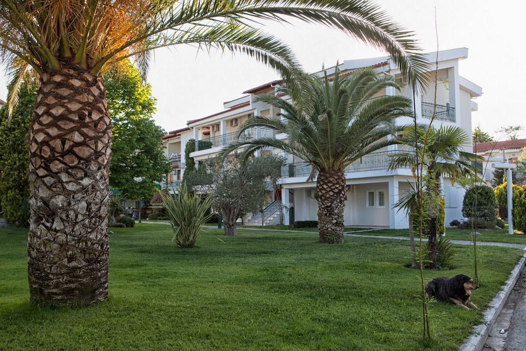 Aristides Hotel Fourka Exterior photo