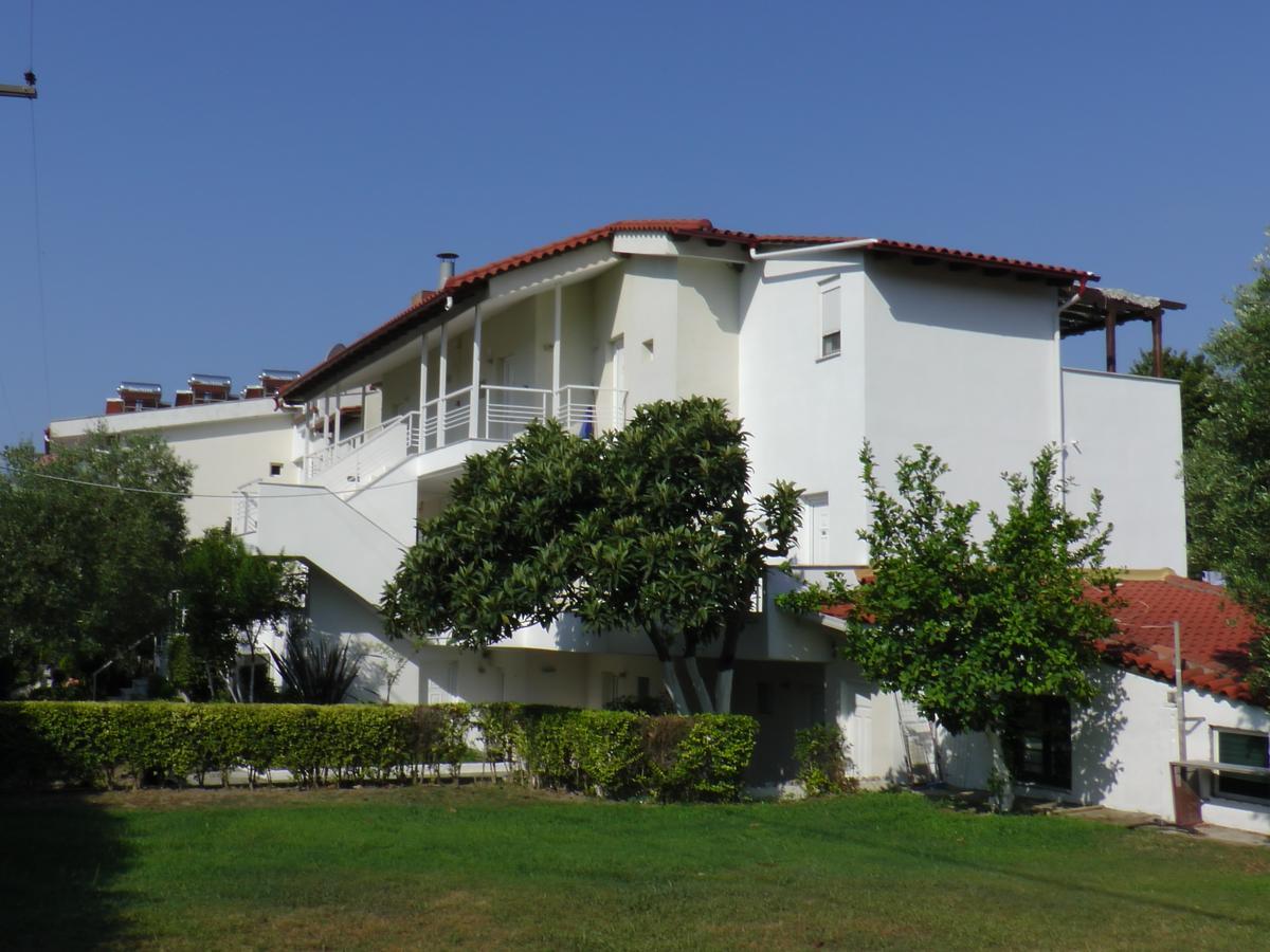 Aristides Hotel Fourka Exterior photo